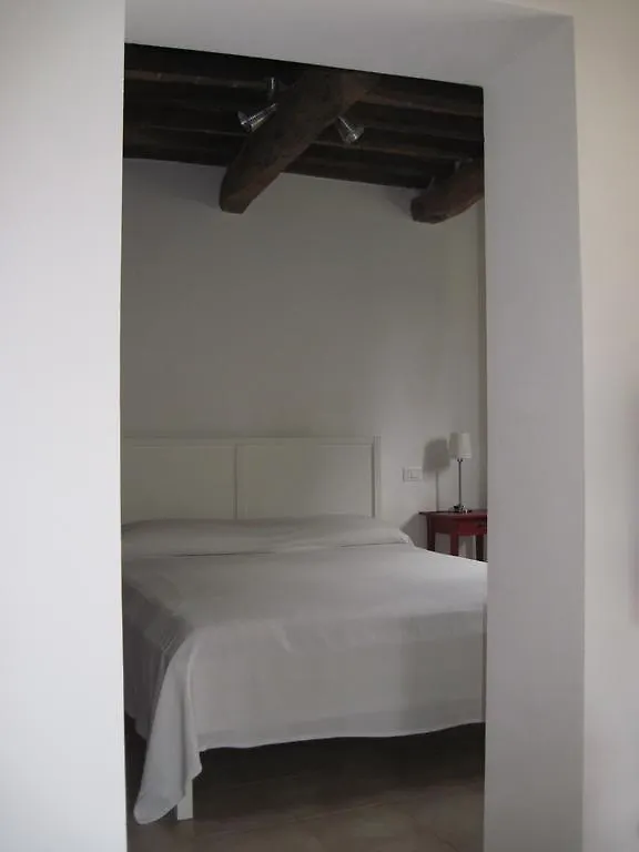 Tenuta Olmatello Quartolo 0*,  Ιταλία
