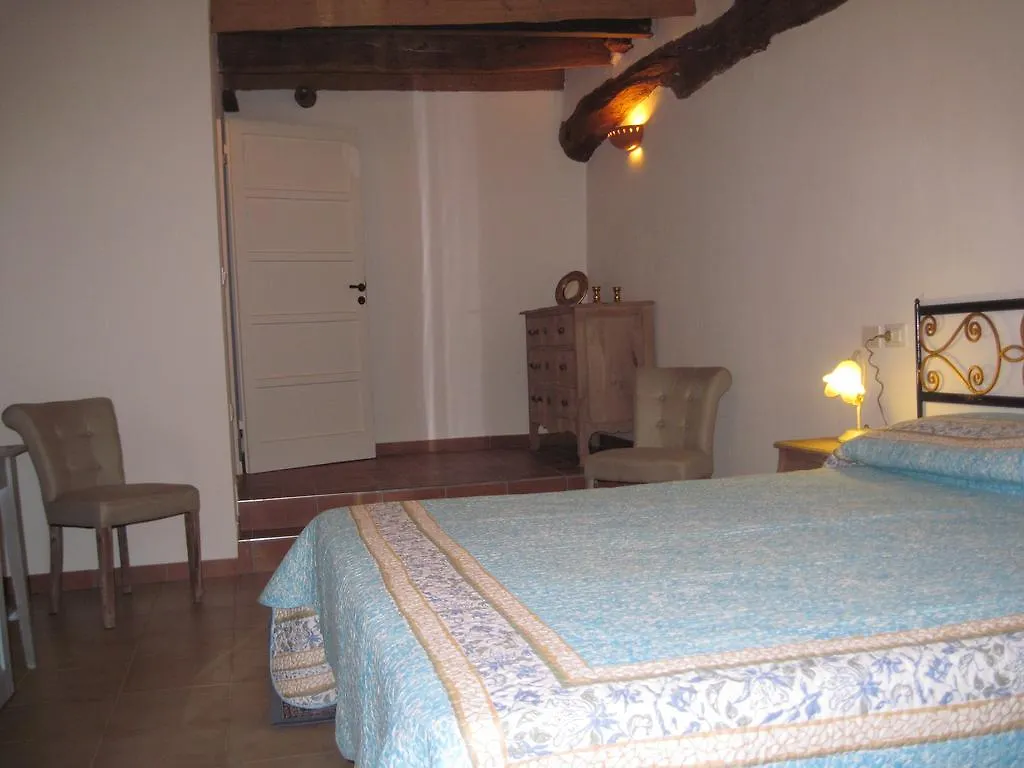 Apartment Tenuta Olmatello Quartolo Italy